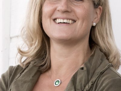 Alexandra Aldinger Alexandra Aldinger